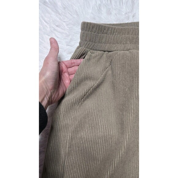 Halara Tan Wide Leg Corduroy Pull On Lined Pants Size Medium 28x26 Petite - Picture 6 of 15